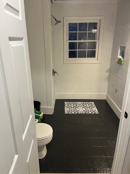 More Photos Of 2230 Palm St, Canton Freestanding For Sale