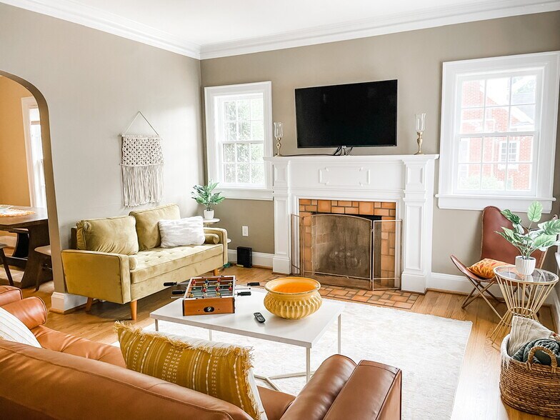 More Photos Of 2120 N Ocoee St, Cleveland Apartments For Sale