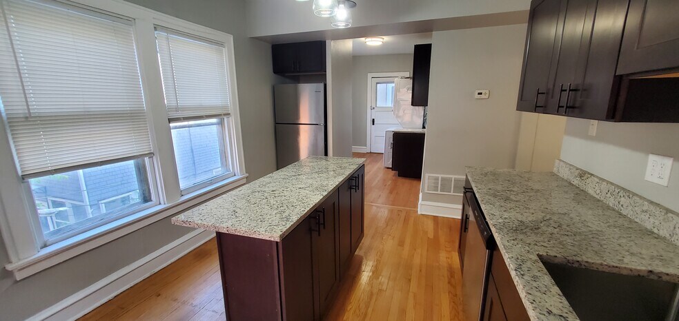 More Photos Of 2706 N Frederick Ave, Milwaukee Apartments For Sale