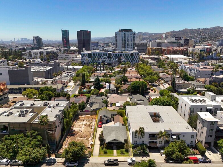 More Photos Of 1539 Gordon St, Los Angeles Multifamily For Sale