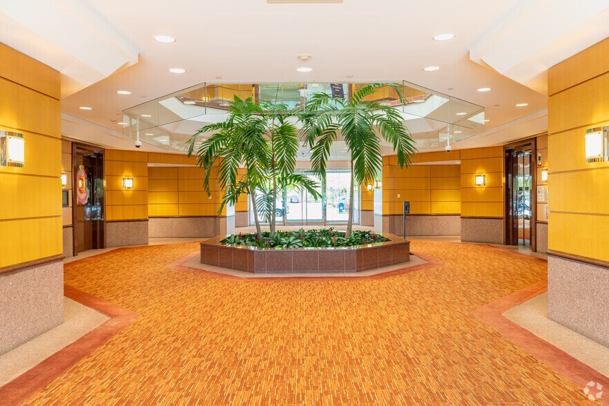 50 Jericho Quadrangle, Jericho, NY 11753 Office For Lease