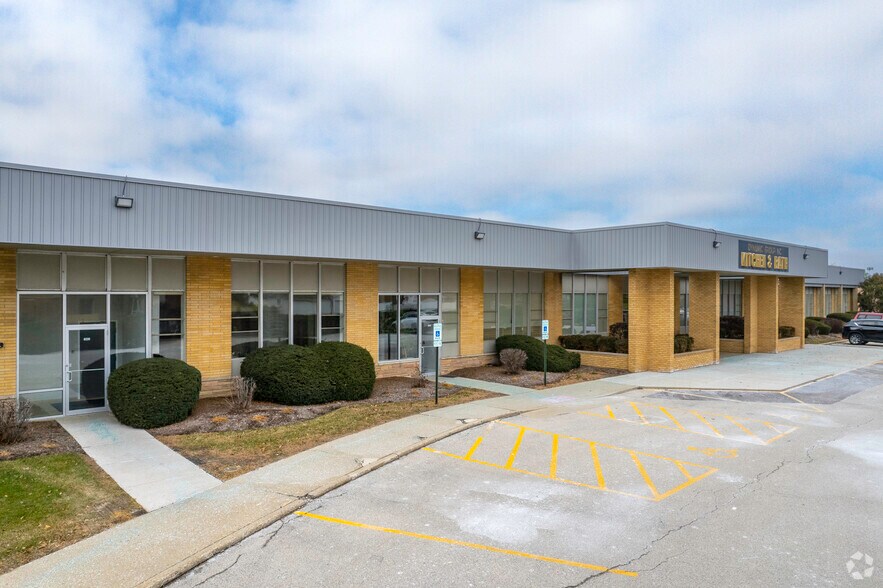 Primary Photo Of 8220-8290 Austin Ave, Morton Grove Warehouse For Lease