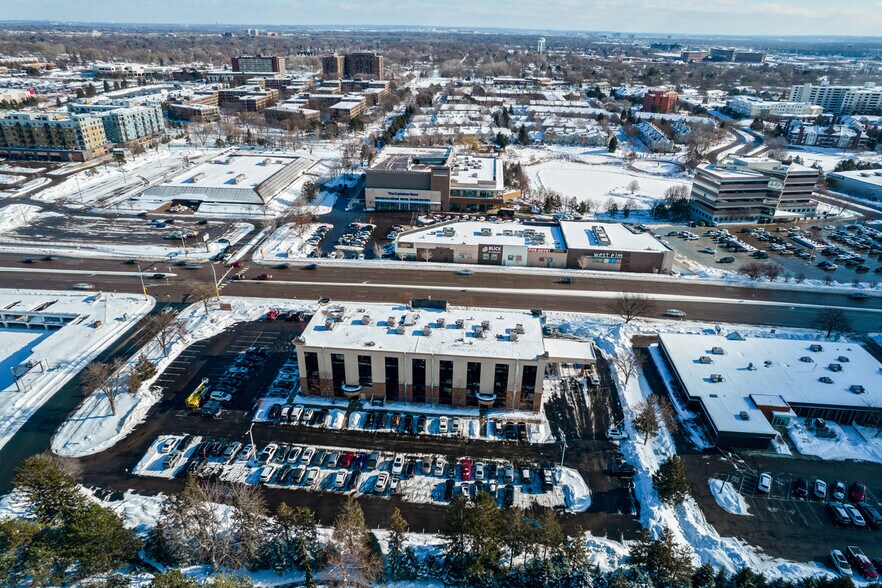 More Photos Of 7300 France Ave S, Edina Medical For Sale