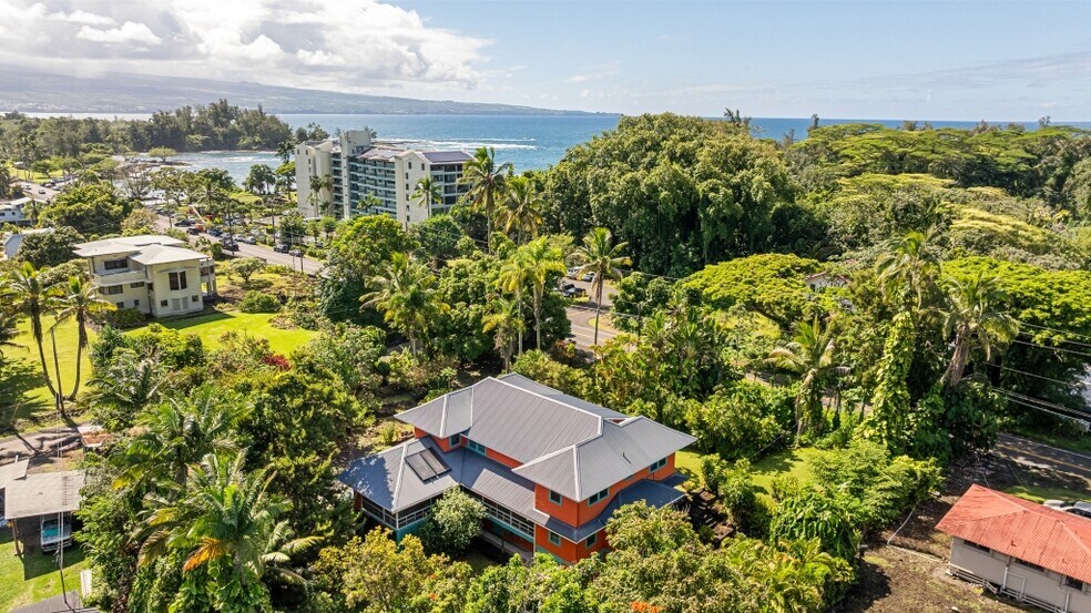 Primary Photo Of 1896 Kalanianaole St, Hilo Hospitality For Sale