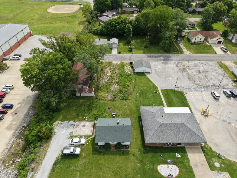 More Photos Of 825 Hartman Dr, Red Bud Land For Sale