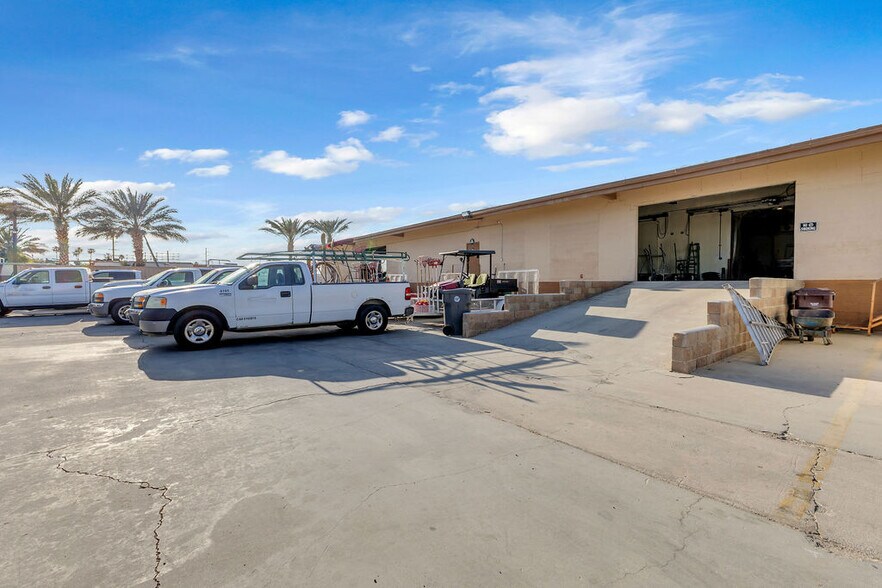 More Photos Of 81500 Industrial Pl, Indio Warehouse For Sale