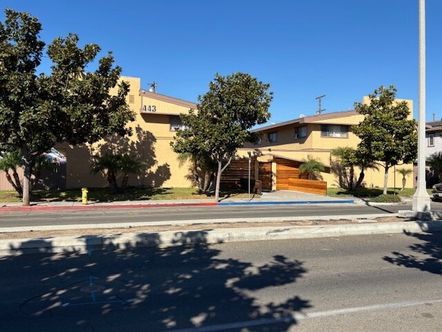 More Photos Of 437-443 W Valencia Dr, Fullerton Apartments For Sale