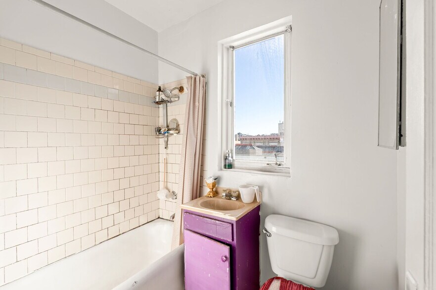 More Photos Of 334 Leavenworth St, San Francisco Apartments For Sale