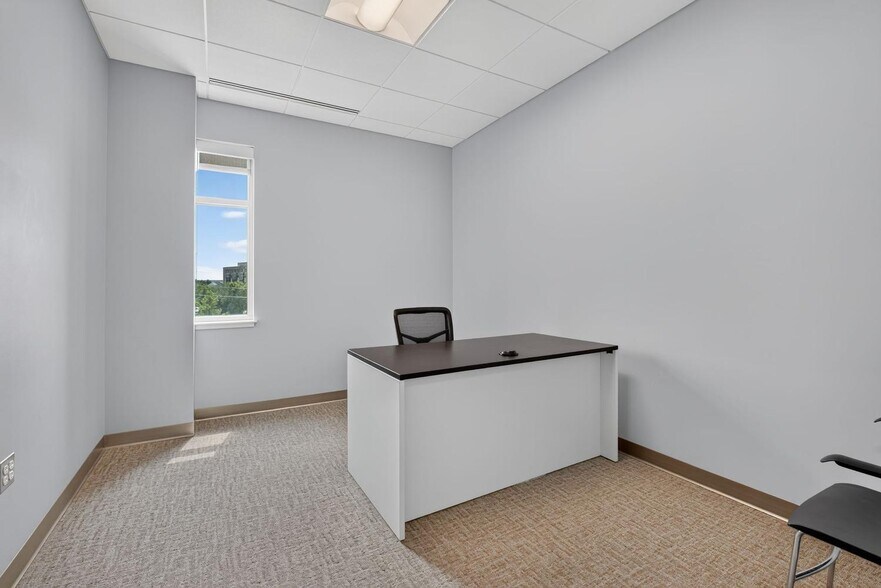 More Photos Of 24430 Stone Springs Blvd, Dulles Town Center Medical For Sale