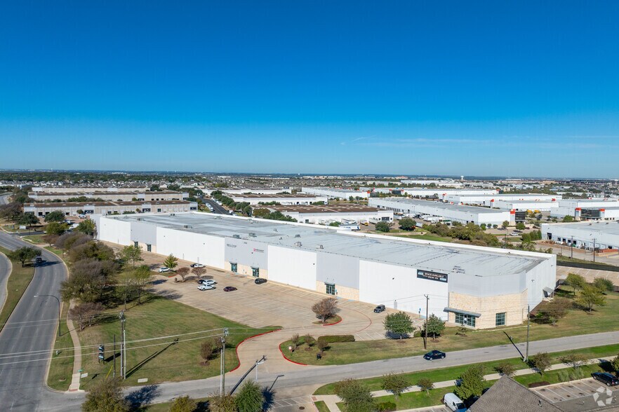 More Photos Of 2120 Grand Avenue Pky, Austin Unknown For Lease