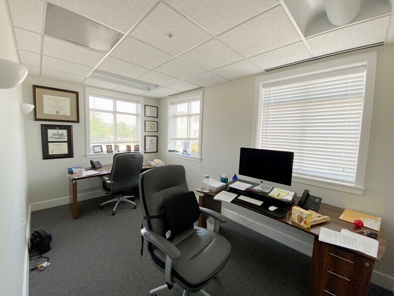 More Photos Of 3020 Carbon Pl, Boulder Office For Sale