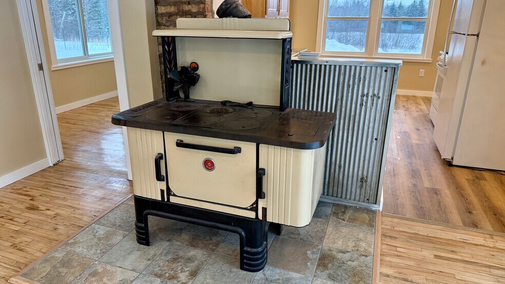 More Photos Of W6098 Stelling Rd, Tomahawk Land For Sale