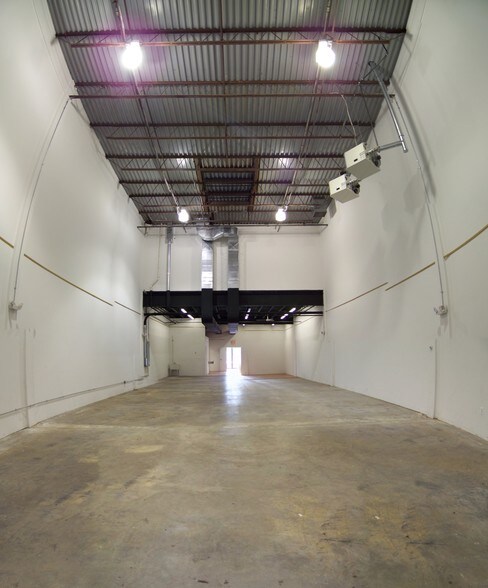 More Photos Of 8198 Terminal Rd, Lorton Unknown For Lease