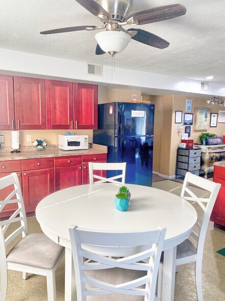 More Photos Of 5414 Homegardner Rd, Castalia Apartments For Sale