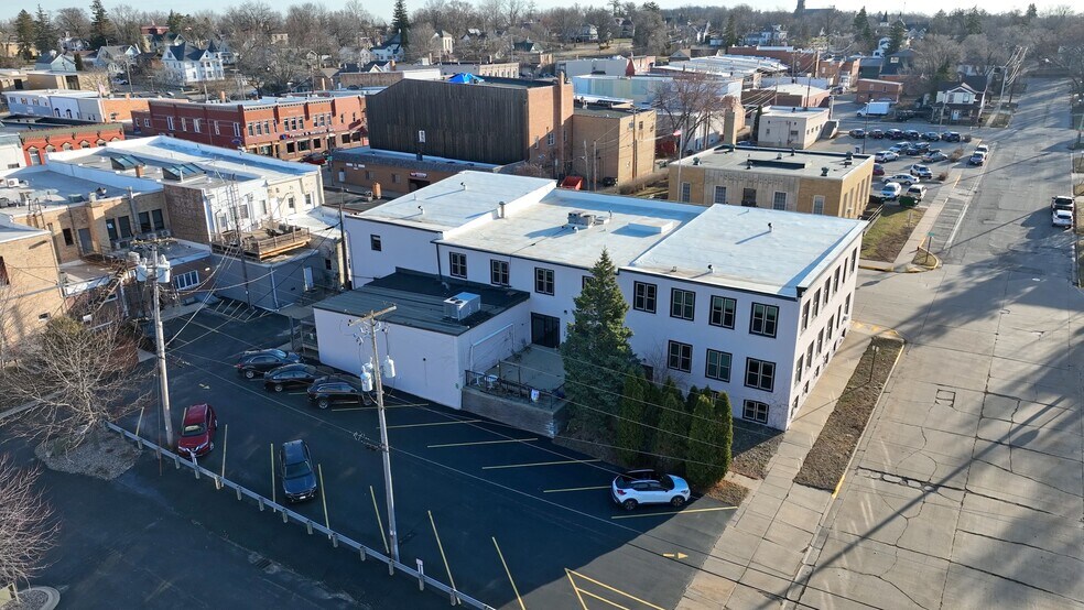 Primary Photo Of 123 S Pearl St, Berlin Assisted Living For Sale