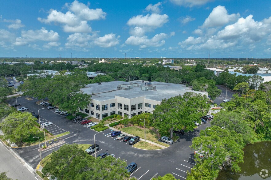 More Photos Of 300 Park Place Blvd, Clearwater Office For Lease