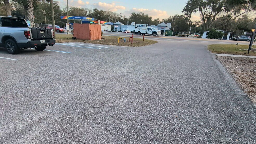 Primary Photo Of 25541 Sorrento Ave, Sorrento General Retail For Sale