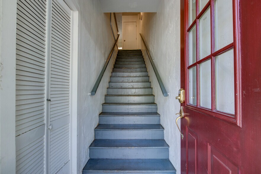 More Photos Of 200 Main St, Downieville Storefront Retail Residential For Sale