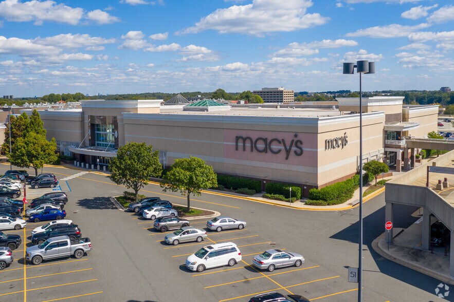 More Photos Of 11750-11925 Fair Oaks Mall, Fairfax Unknown For Lease