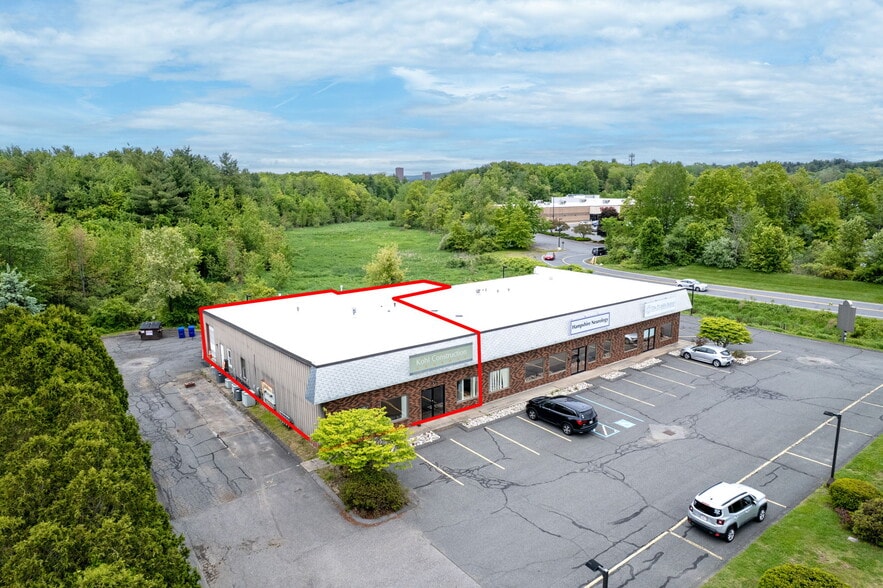 Primary Photo Of 31 Campus Plaza Rd, Hadley Showroom For Lease