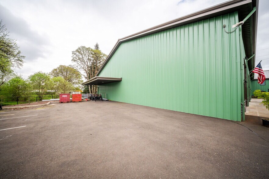 More Photos Of 7217 NE 99th St, Vancouver Industrial For Sale