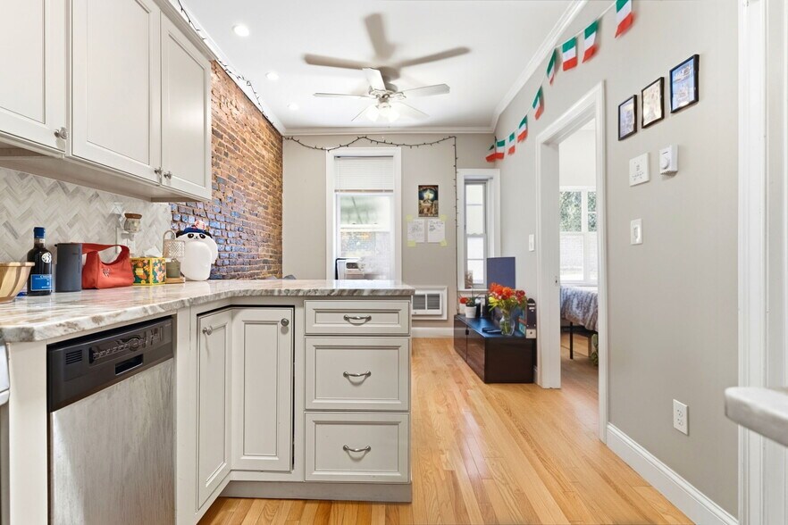 More Photos Of 60 N Margin St, Boston Apartments For Sale