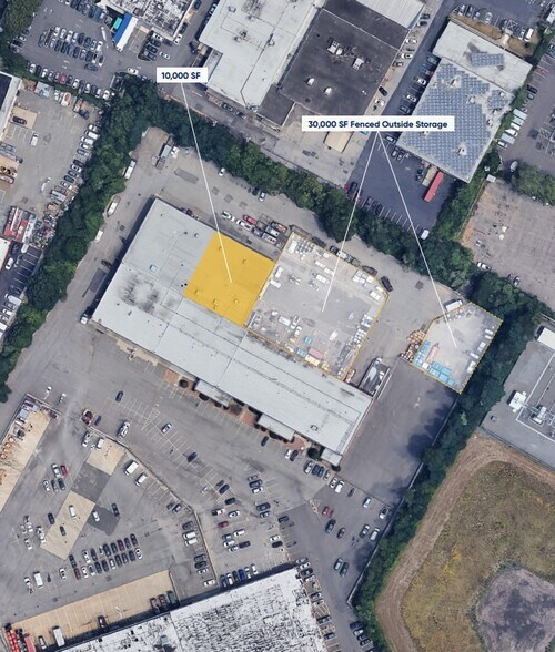 More Photos Of 1660 Old Country Rd, Plainview Warehouse For Lease