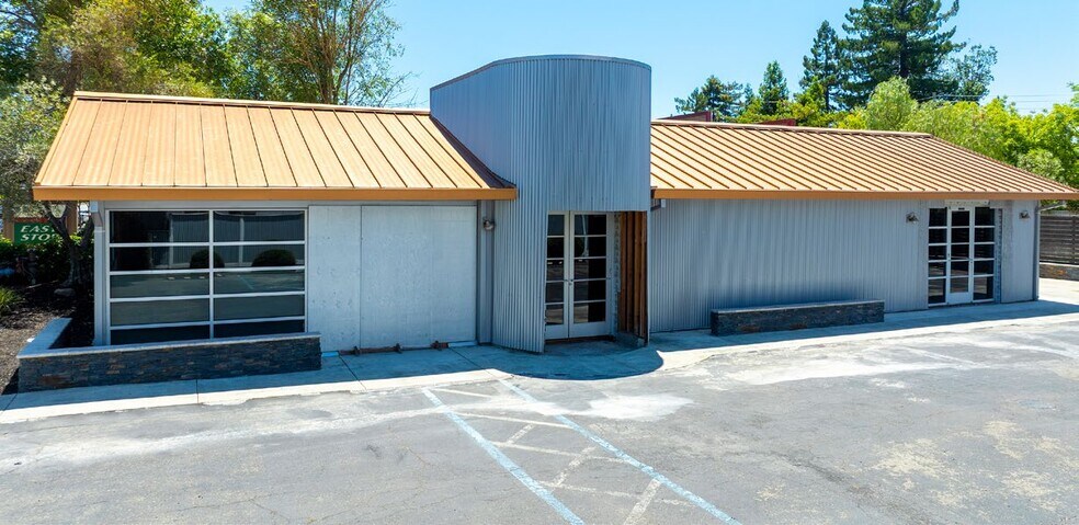 More Photos Of 921 Broadway, Sonoma Office For Lease