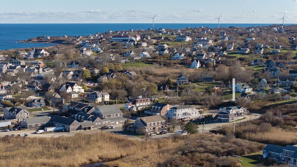 More Photos Of 212 Water St, Block Island Storefront For Sale