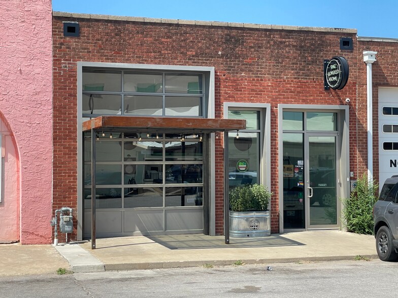 More Photos Of 1211 SW 2nd St, Oklahoma City Restaurant For Lease