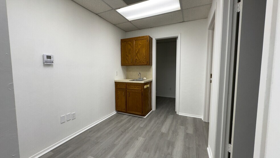 More Photos Of 4918 Profit Dr, Tyler Industrial For Lease