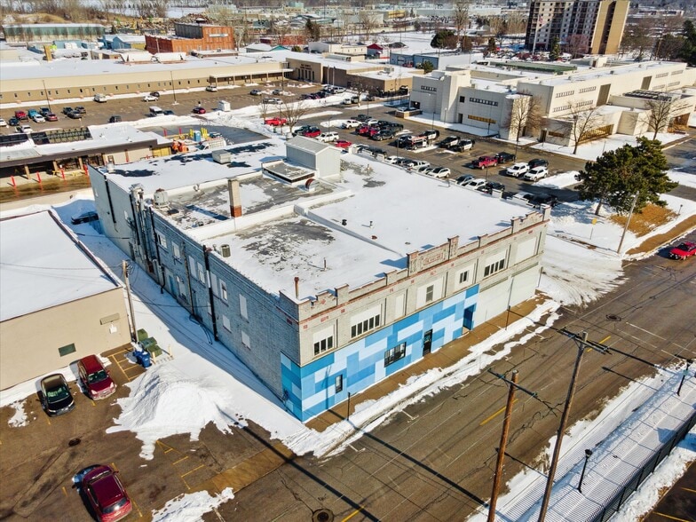 More Photos Of 315 3rd St, Bay City Self Storage For Sale