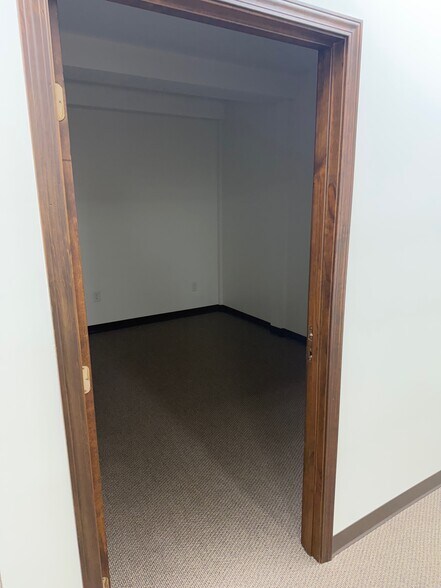 More Photos Of 3193 Lower Union Hill Rd, Canton Distribution For Lease