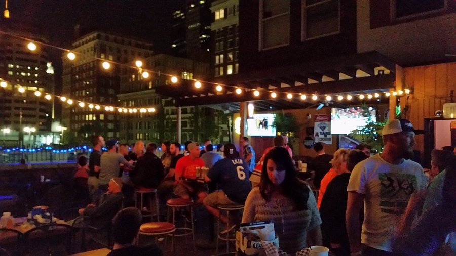 More Photos Of 928 W Wyandotte St, Kansas City Restaurant For Sale