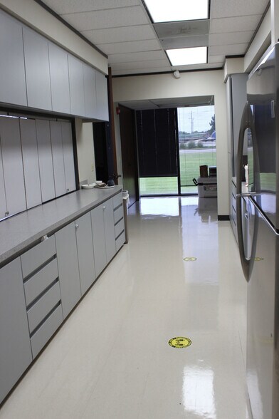 More Photos Of 15835 Park Ten Place Dr, Houston Office For Sale