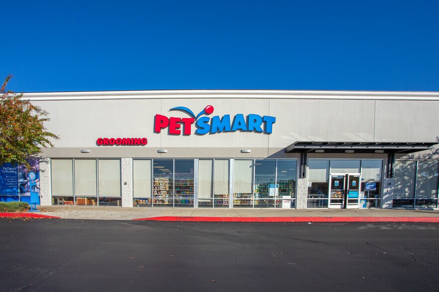 More Photos Of 1218-1226 E Dixie Dr, Asheboro Unknown For Lease