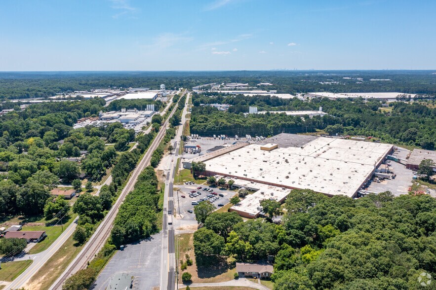 More Photos Of 1335 Rockdale Industrial Blvd NW, Conyers Light Manufacturing For Lease