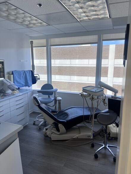 More Photos Of 414 N Camden Dr, Beverly Hills Medical For Lease