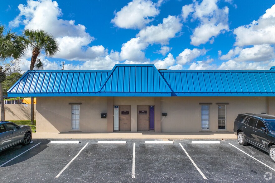 More Photos Of 2501 W Hillsboro Blvd, Deerfield Beach Office For Sale