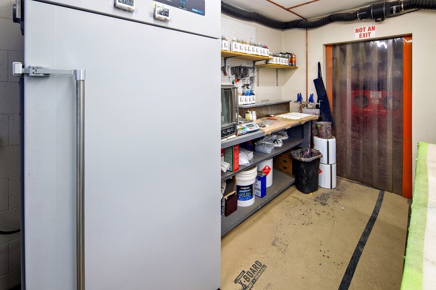 More Photos Of 72 Smoketree Ave S, Lake Havasu City Storefront Retail Office For Sale