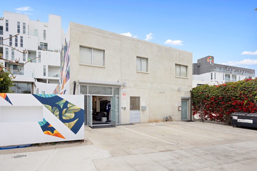 More Photos Of 13456 Beach Ave, Marina Del Rey Loft Creative Space For Sale