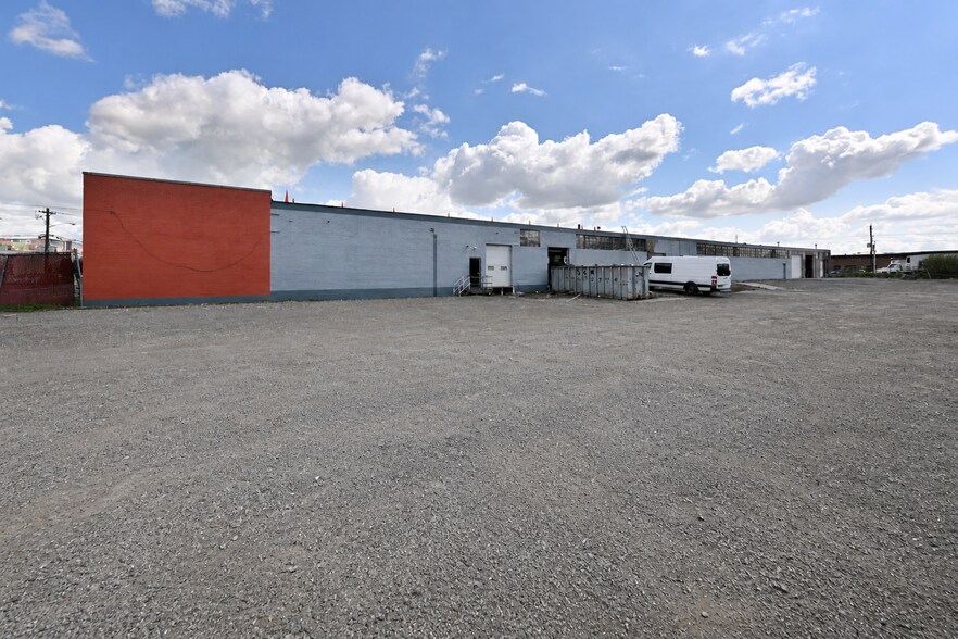More Photos Of 210 S Newman St, Hackensack Manufacturing For Lease