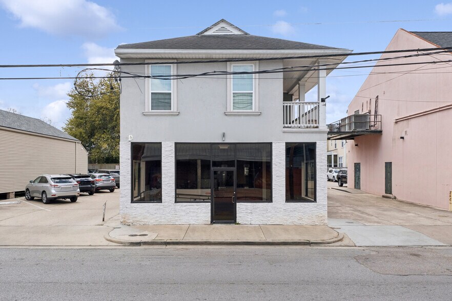 Primary Photo Of 8228 Oak St, New Orleans Office For Lease