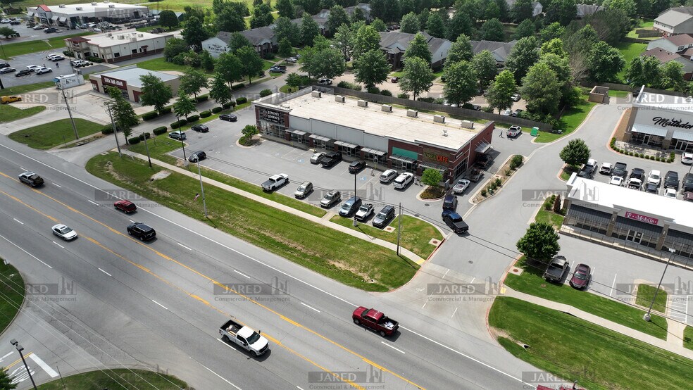 More Photos Of 3200 E US-412 Hwy, Siloam Springs Storefront Retail Office For Lease