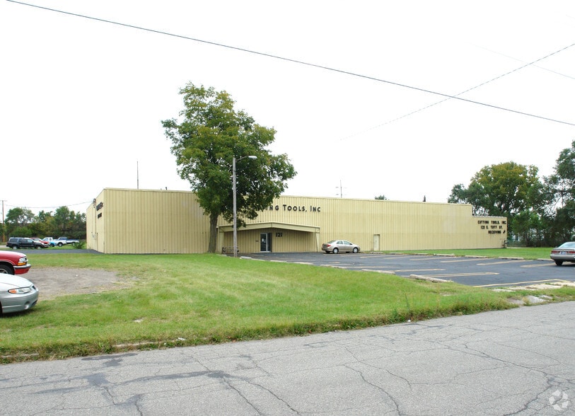 Primary Photo Of 121 E Tutt St, South Bend Manufacturing For Lease