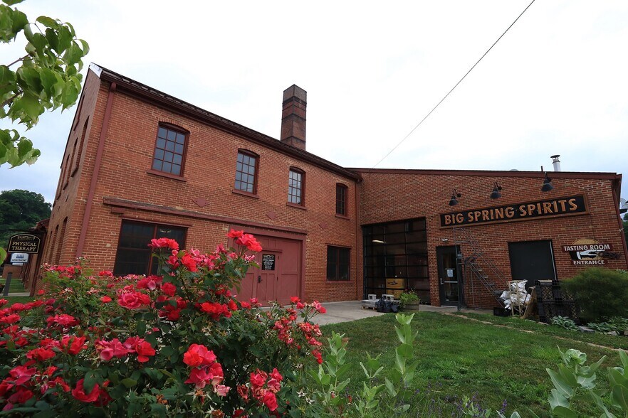 More Photos Of 100-256 Match Factory Pl, Bellefonte Medical For Lease