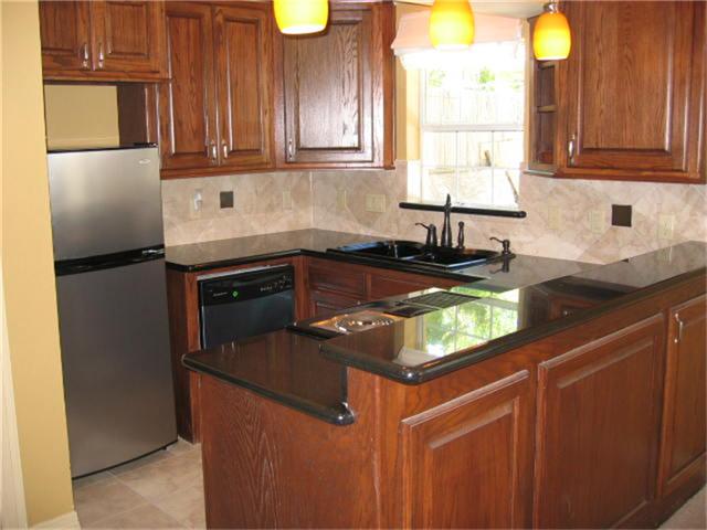 More Photos Of 2030 Portsmouth St, Houston Apartments For Sale