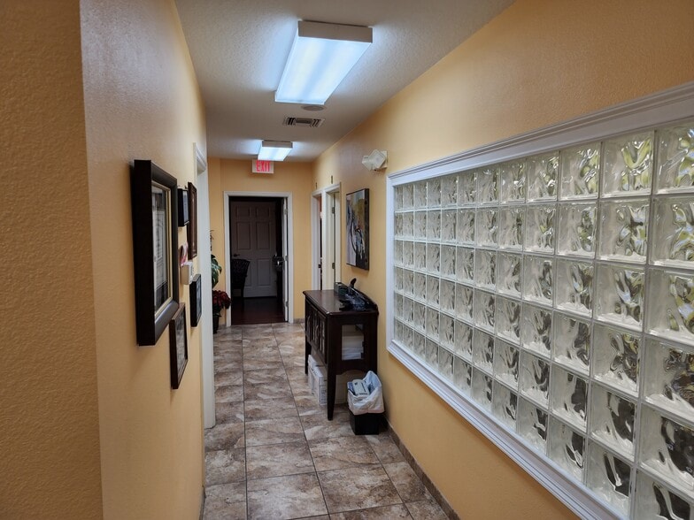 More Photos Of 2344 Crestover Ln, Wesley Chapel Medical For Lease