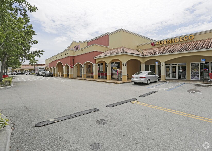 More Photos Of 14500-14680 SW 8th St, Miami Freestanding For Lease