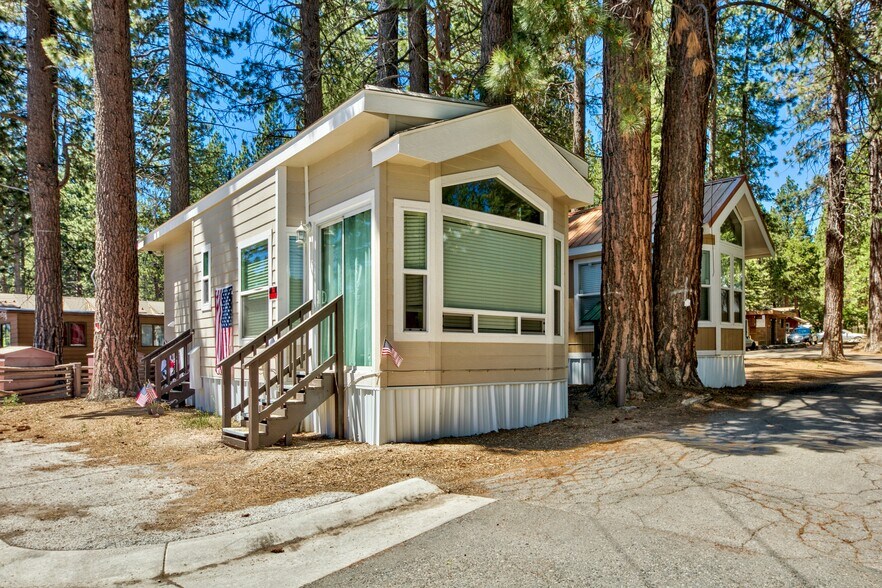 More Photos Of 8345 Trout Ave, Kings Beach Manufactured Housing Mobile Home Park For Sale